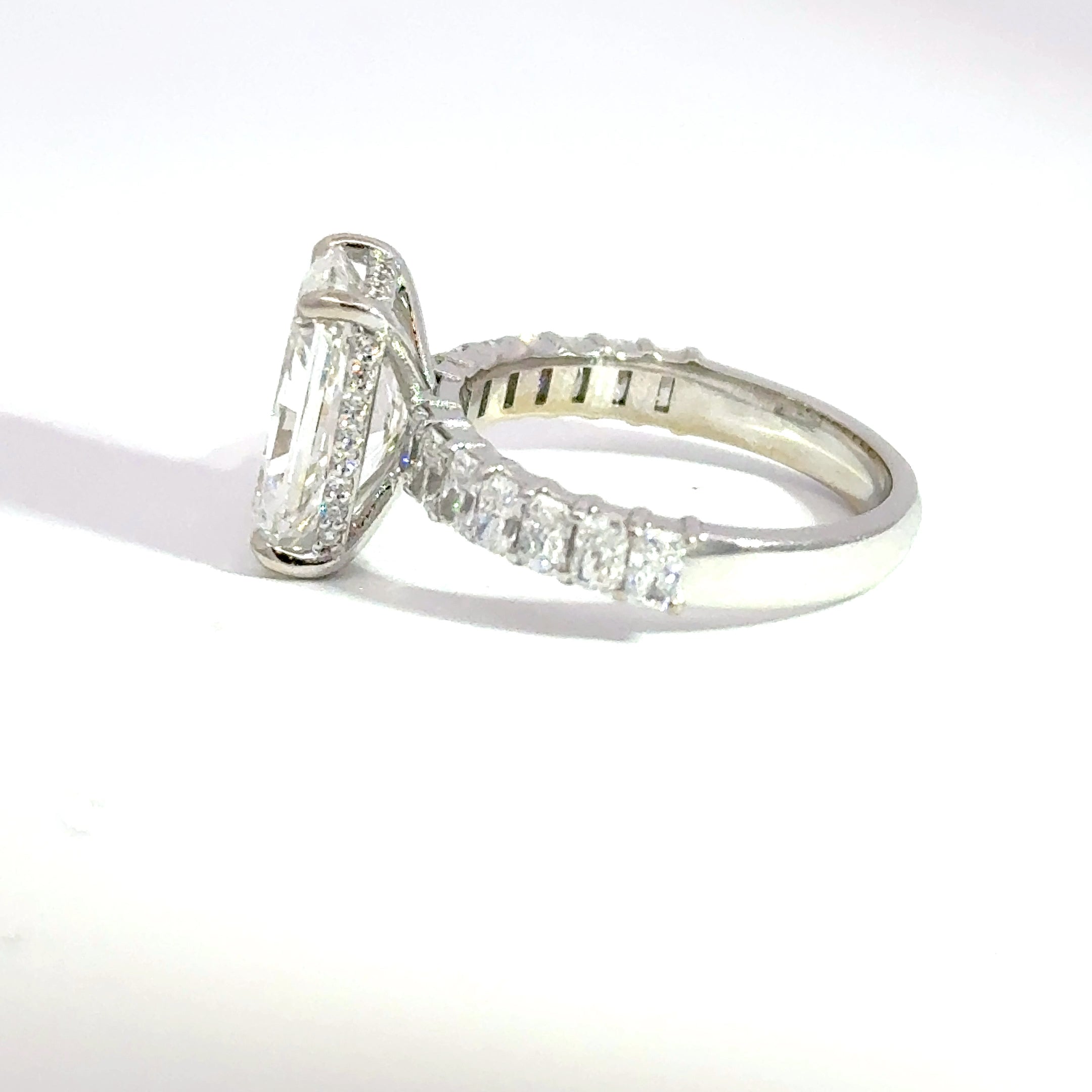 4.00ct F-VVS2 Radiant Lab Diamond Eterna