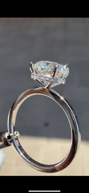 2.11ctw F-VS1 Round Paisley Lab Diamond Engagement Ring