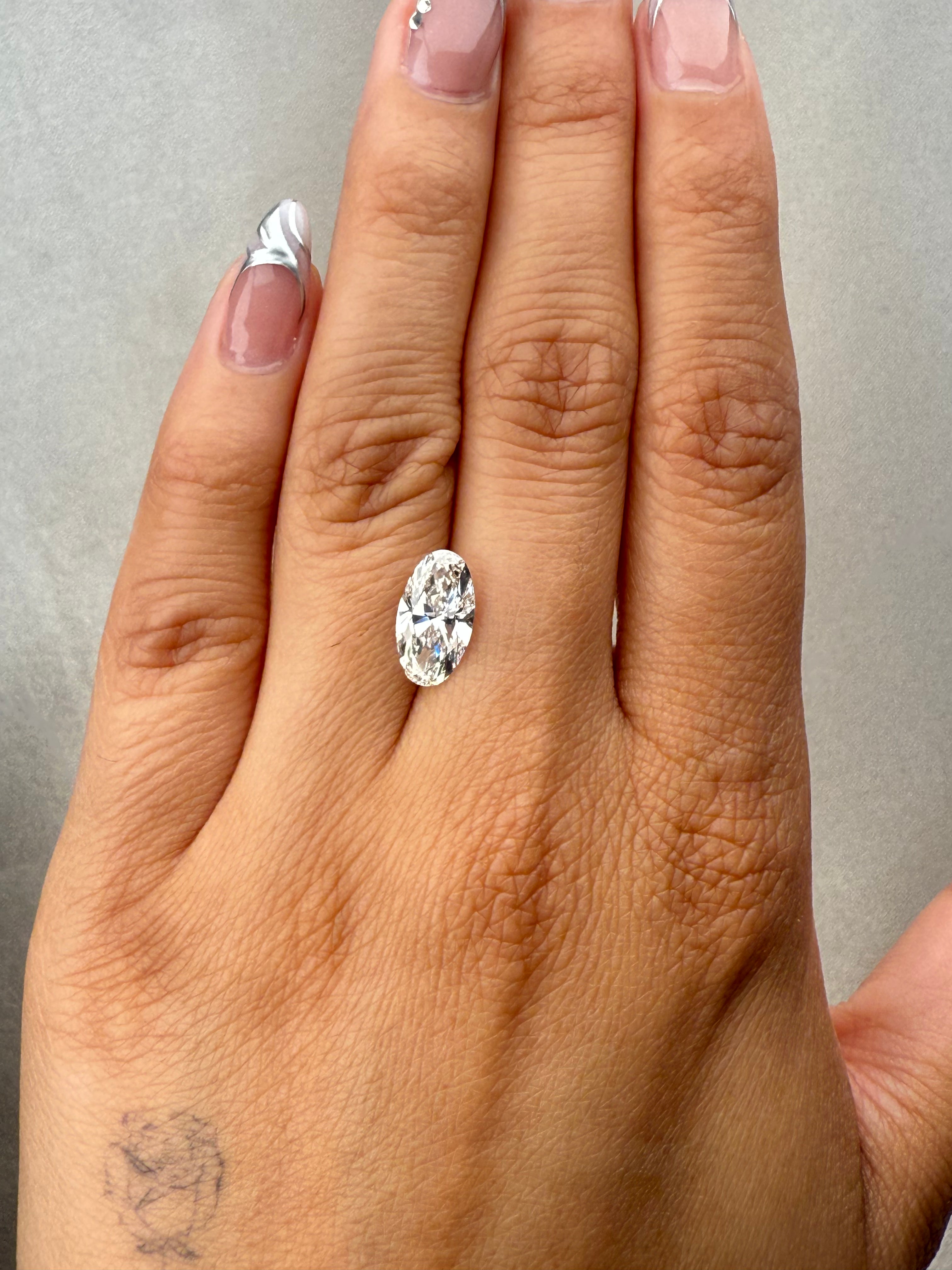 2.00ct E VVS2 Moval Lab Grown Diamond