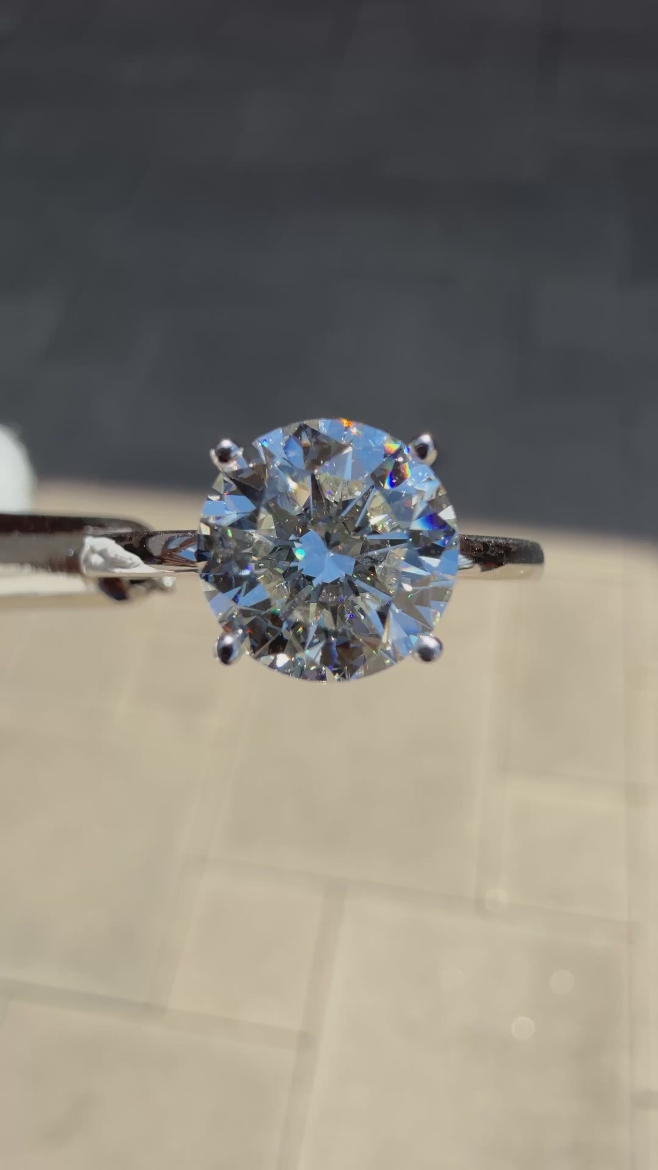2.11ctw F-VS1 Round Paisley Lab Diamond Engagement Ring