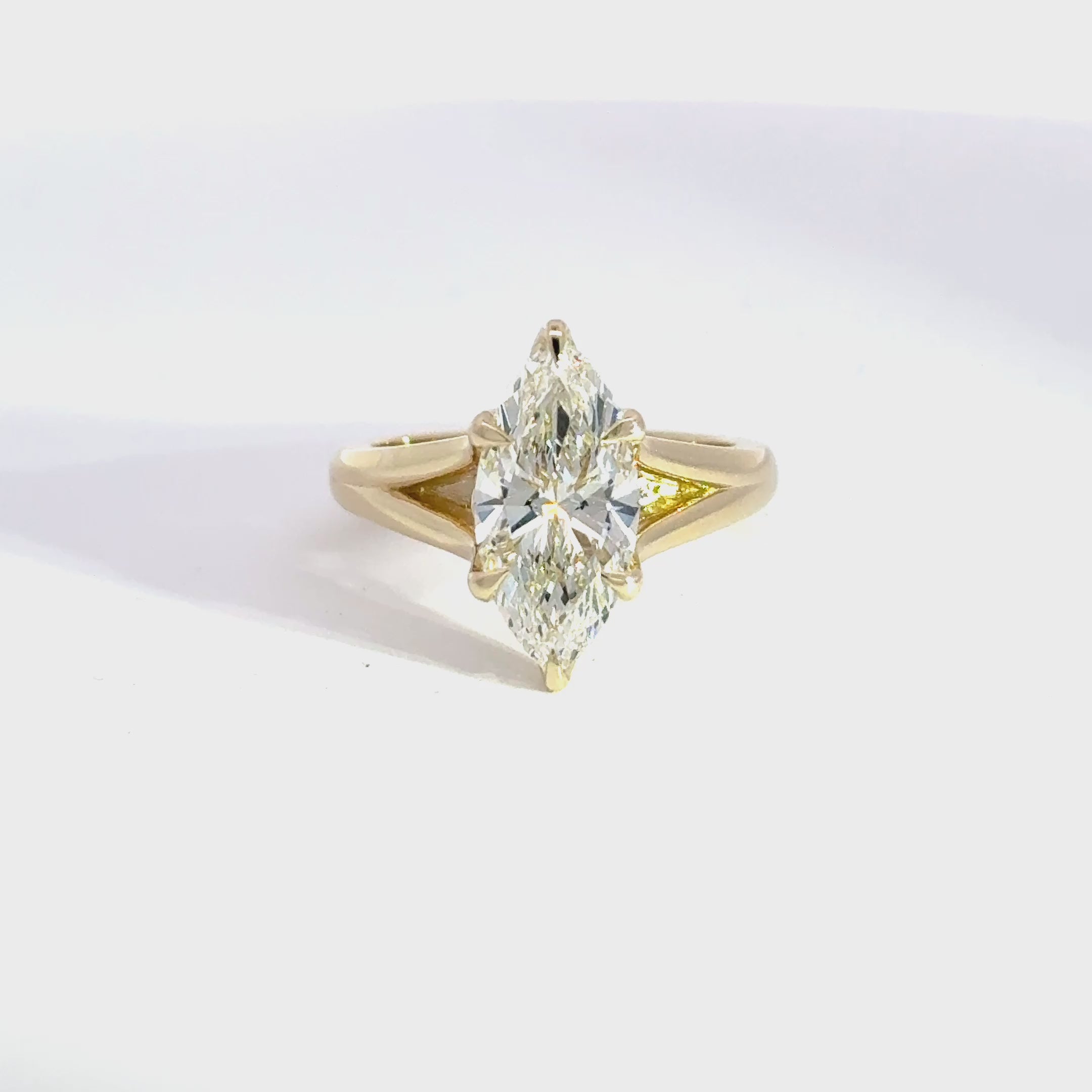 2.50ct F-VS1 Marquise Lab Diamond Unity